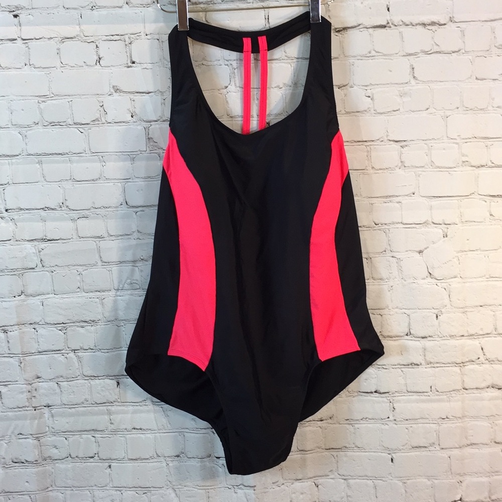 NWOT Catalina black pink one piece bathing suit 3X